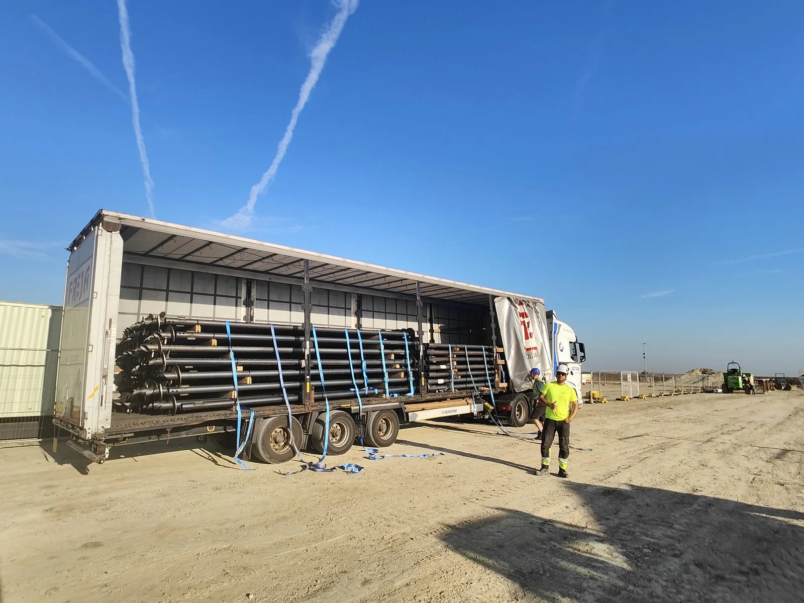 Paalupiste weltweite Lieferkarte - Finnland, Schweden, Dänemark, Deutschland, Belgien, UK, Tschechien, Spanien, Italien, Portugal, Polen, Lettland, Irak, USA, Kongo